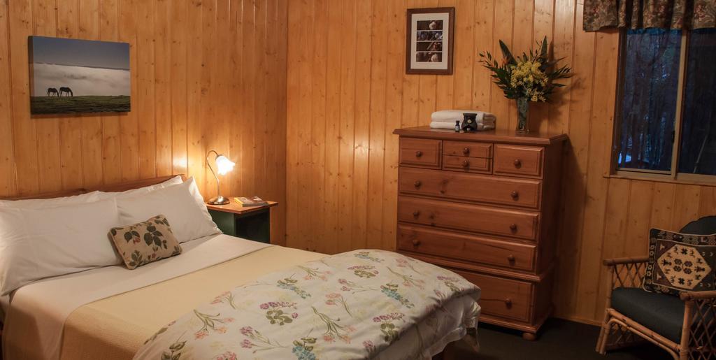 Balingup Heights Hilltop Forest Cottages Kamer foto