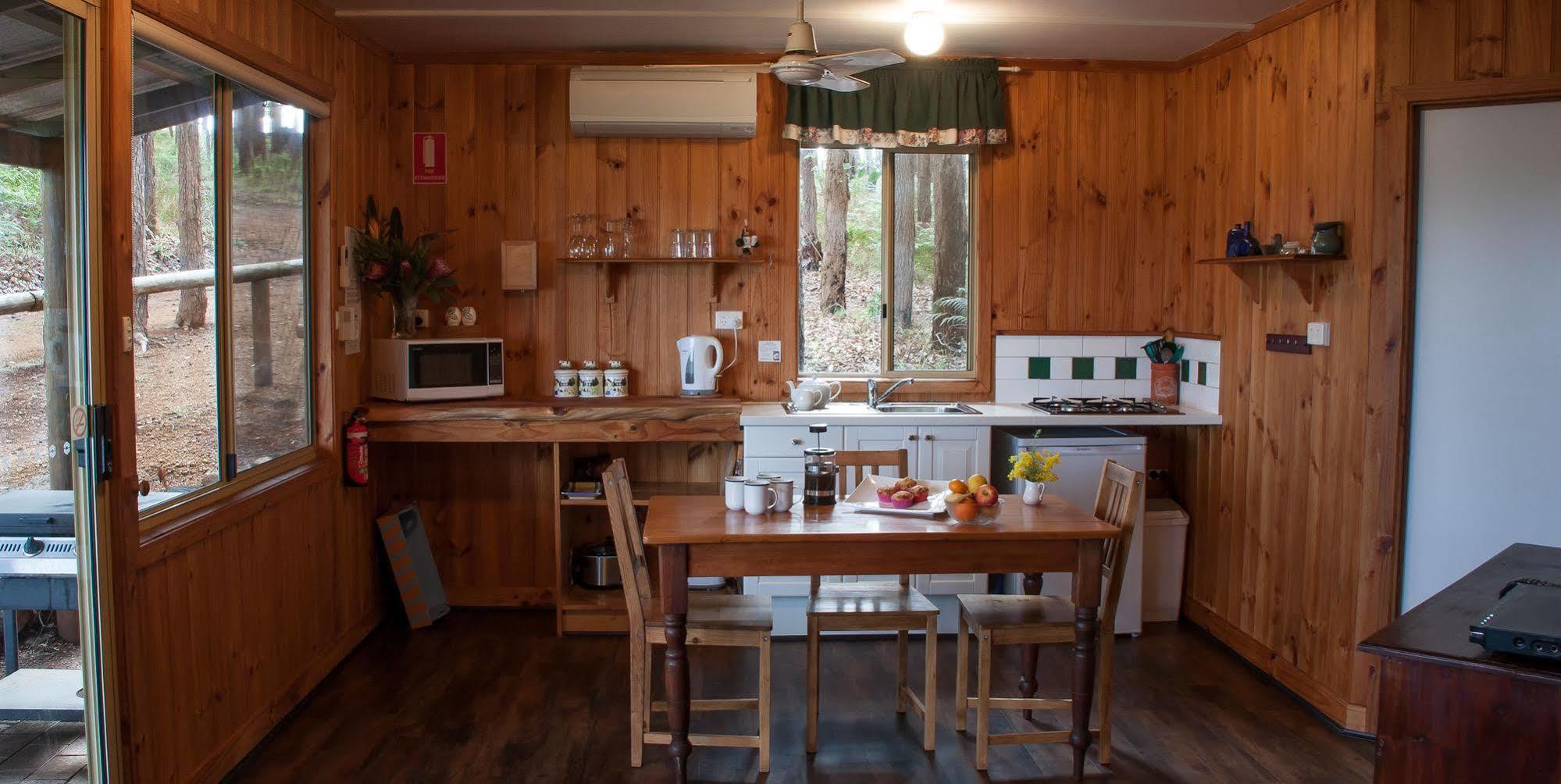 Balingup Heights Hilltop Forest Cottages Buitenkant foto